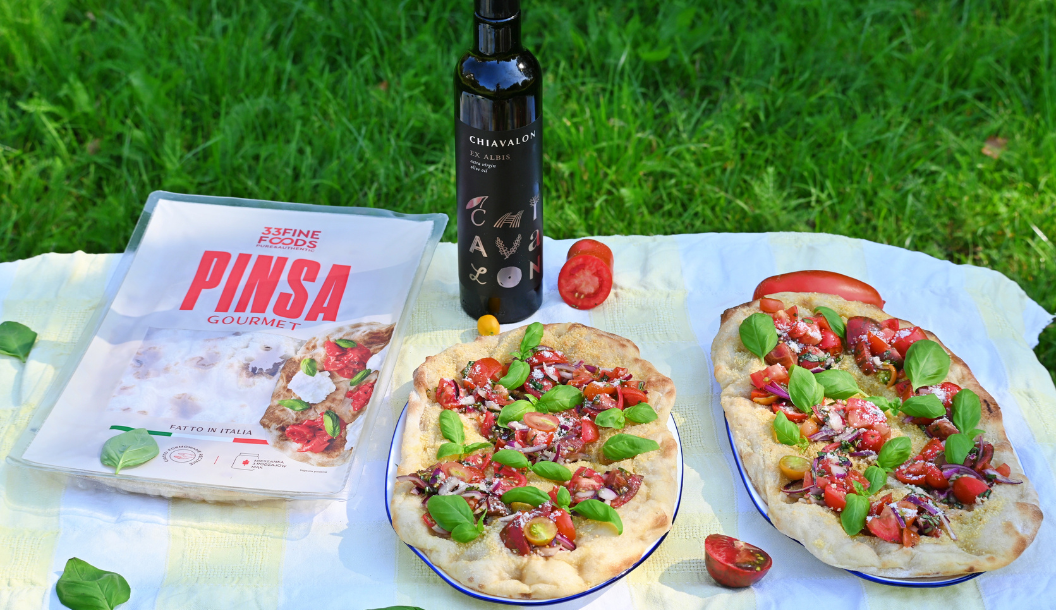 Przepis na Pinsa Bruschetta z Bazylią, Oliwą Chiavalon i Parmezanem