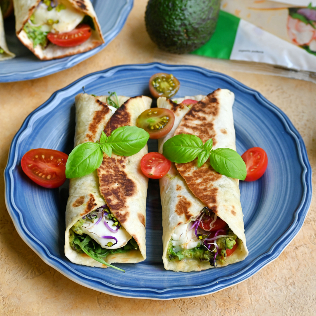 Przepis na Piadinę z Guacamole, Pomidorkami Cherry i Mozzarellą